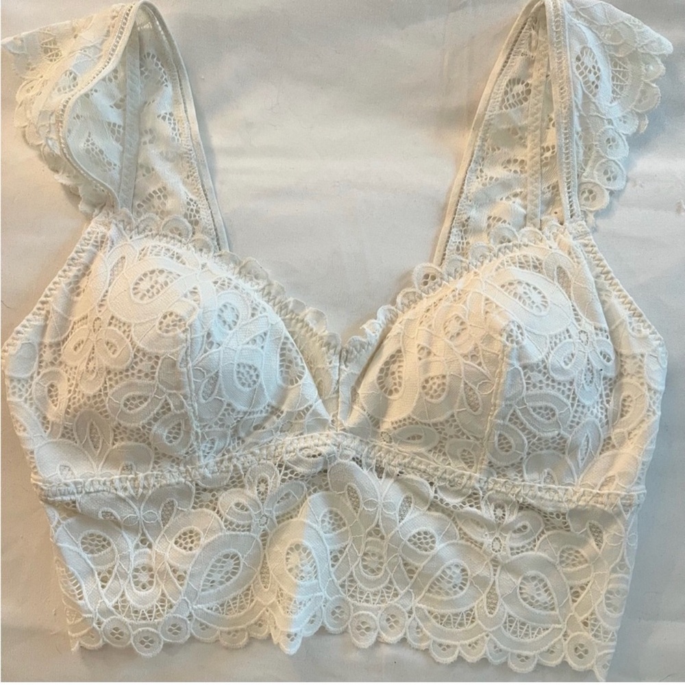 Hollister  Lace Bralette in Cream